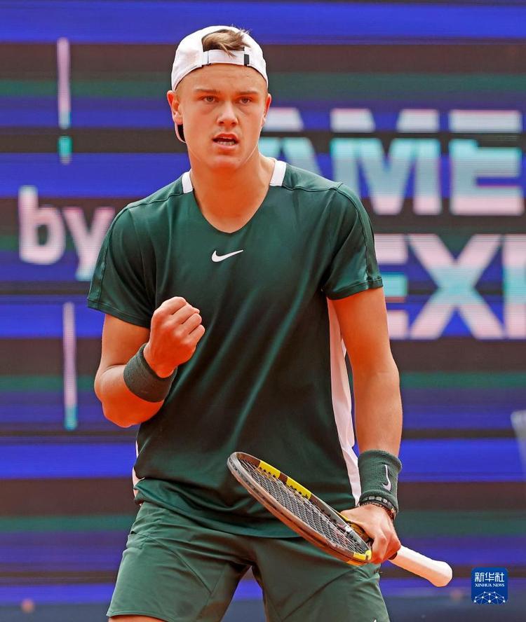 者们树立了 者们树立了