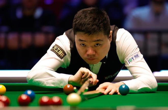 一位门将凭 一位门将凭