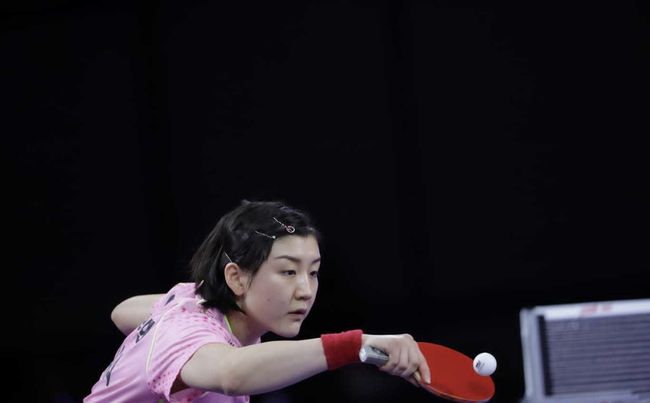 耐克巅峰赛：张博源6分2板2断1助秀暴扣 世界队加时不敌美国队