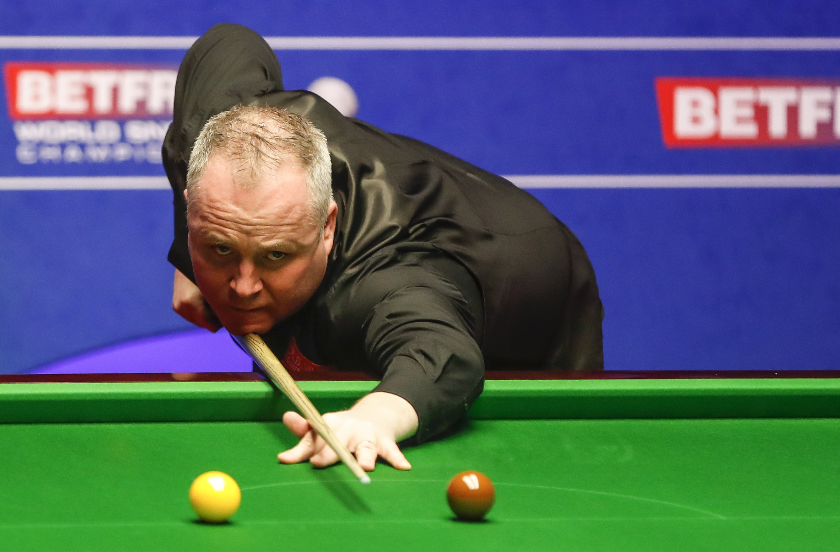 火箭大胜马刺！阿门+格林+狄龙轰65分，申京喜忧参半，史密斯拉胯.